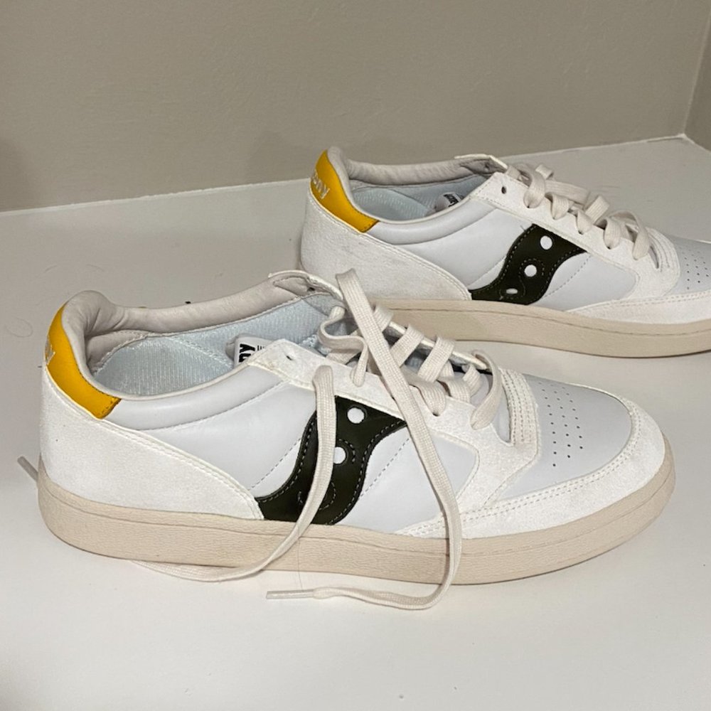 Saucony Jazz Court View 5